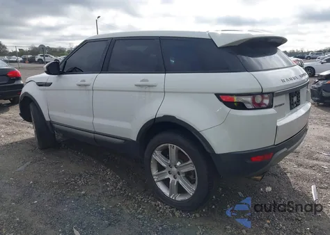 2015 Land Rover Range Rover Evoque Pure z USA, uszkodzony, nr VIN SALVP2BG3FH961766